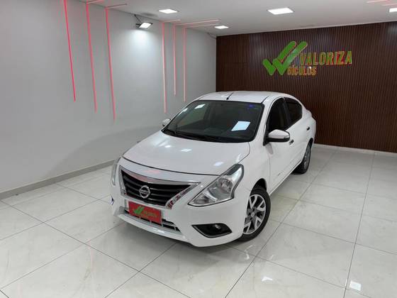 NISSAN VERSA 1.6 16V FLEXSTART SL 4P XTRONIC NISSAN VERSA 1.6 16V FLEXSTART SL 4P XTRONIC